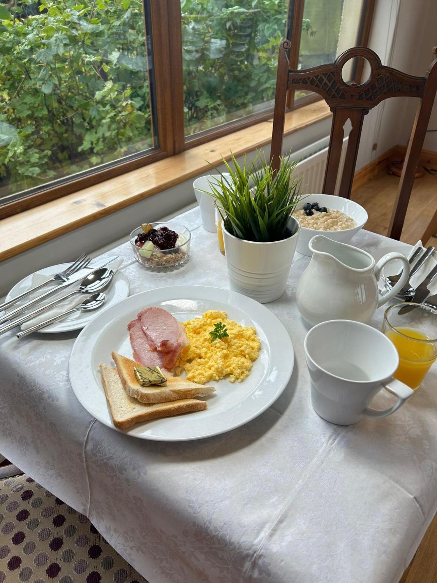 Dunhill Cottage B&B Hillsborough Ngoại thất bức ảnh