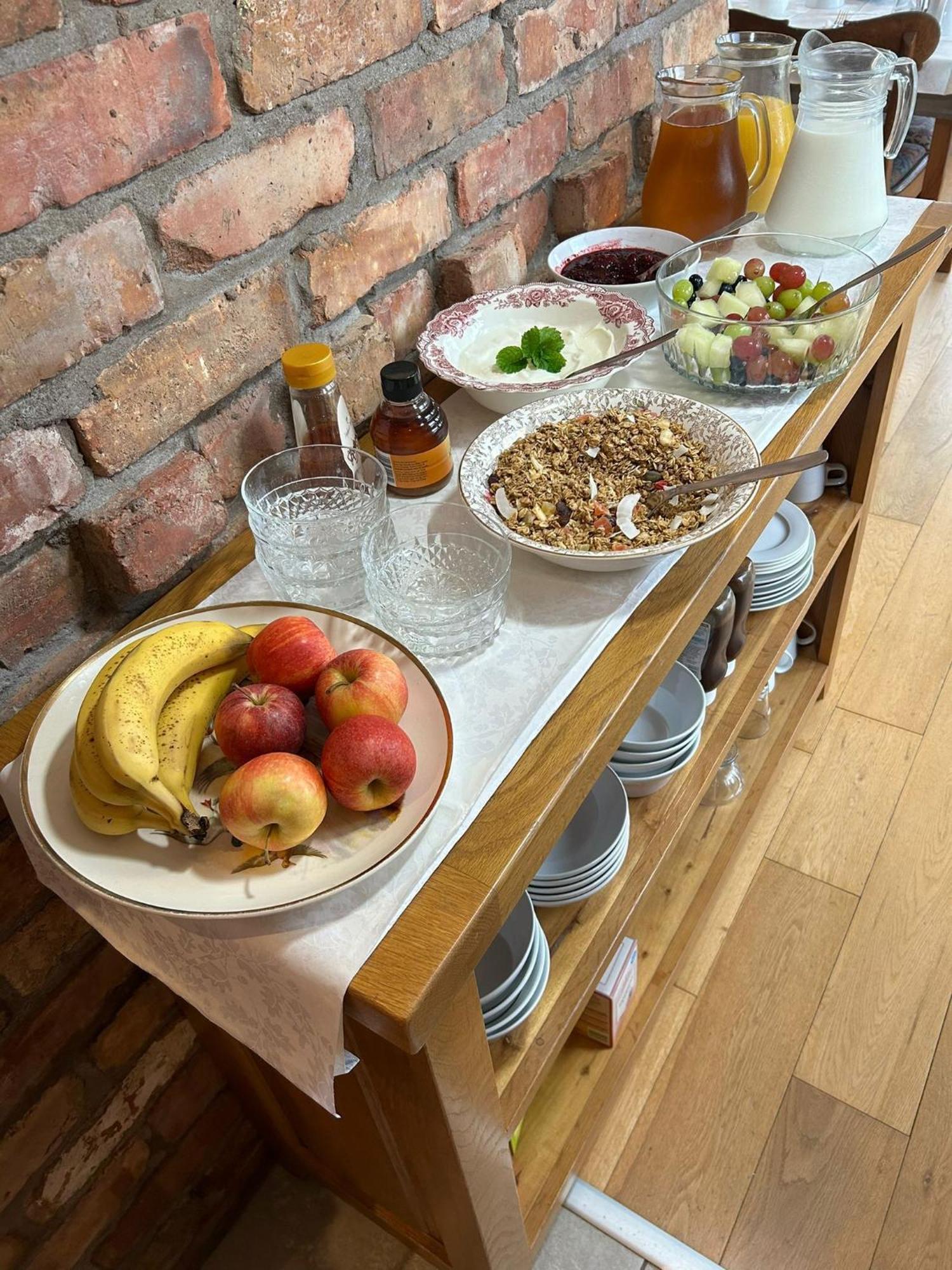 Dunhill Cottage B&B Hillsborough Ngoại thất bức ảnh