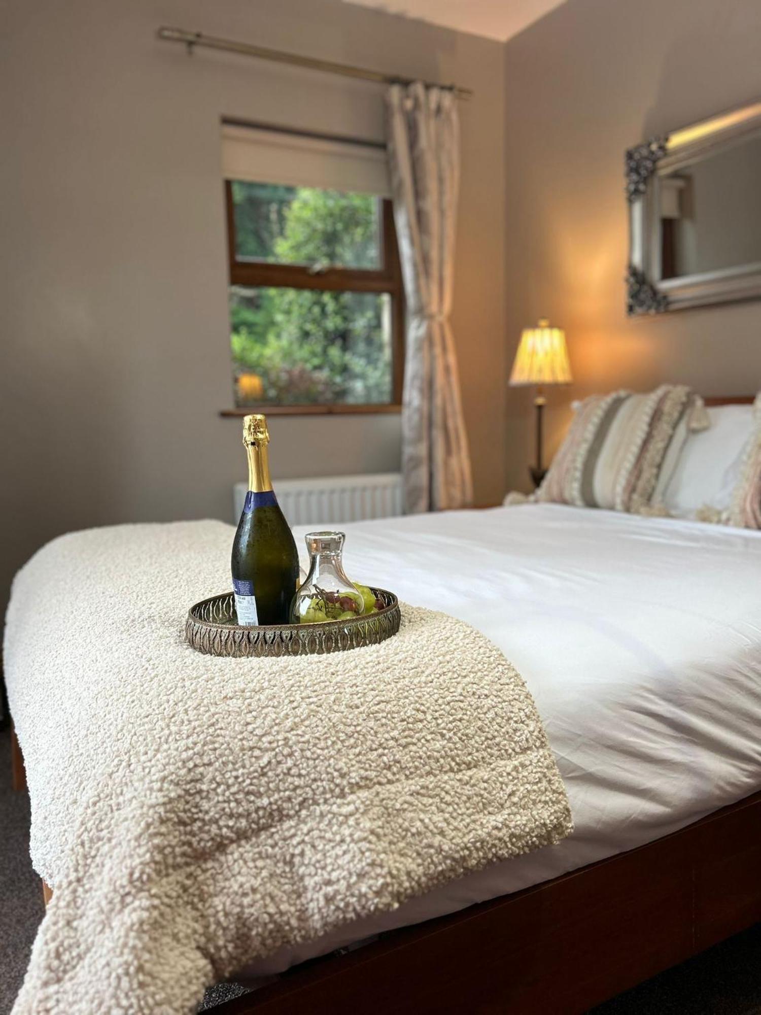 Dunhill Cottage B&B Hillsborough Phòng bức ảnh